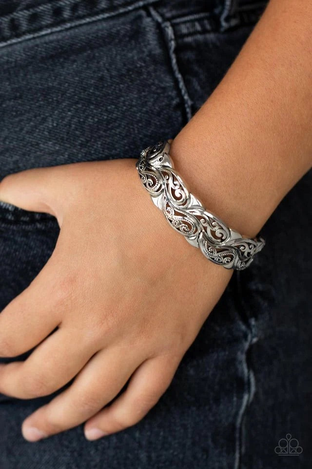 Paparazzi Bracelet ~ Paisley Portico - Silver