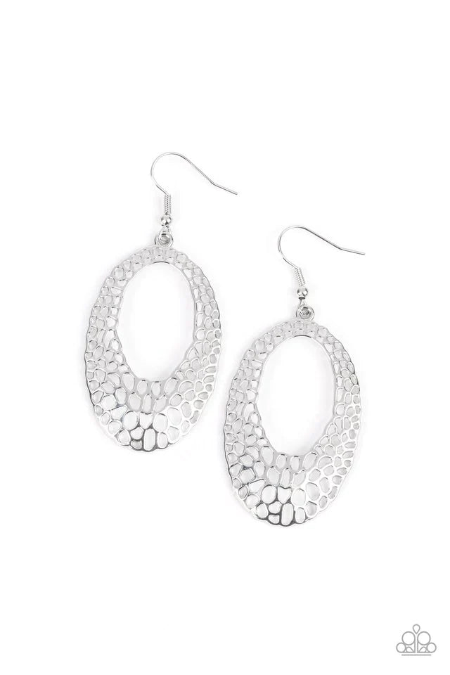 PARAZZI JEWELRY Paparazzi The HOLE Nine Yards - Silver Earring