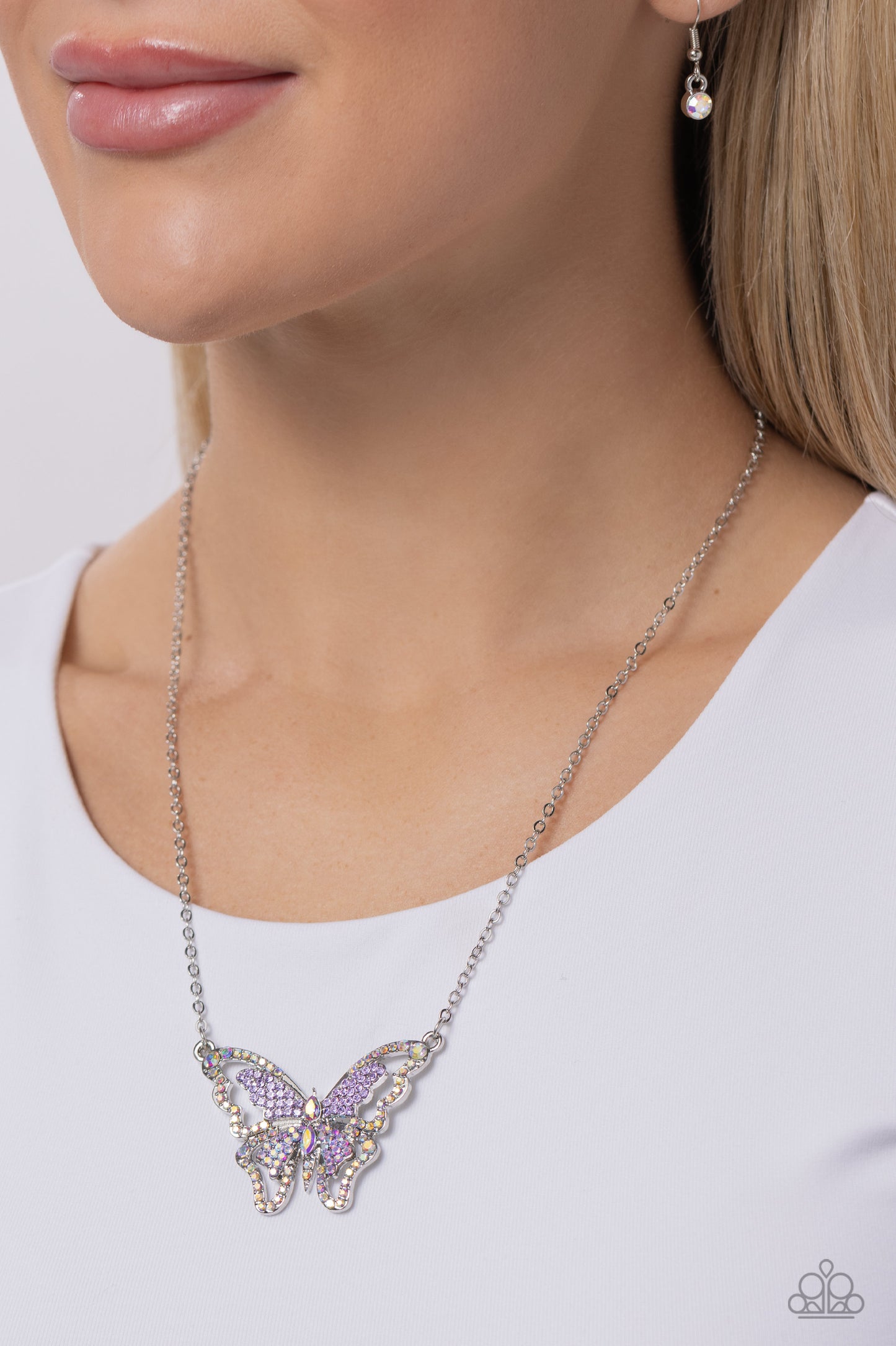 Paparazzi Weekend WINGS - Purple Necklace P2RE-PRXX-325XX