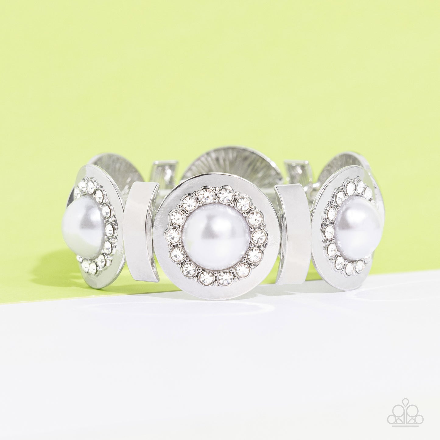 Paparazzi Summer Serenade-White Bracelet