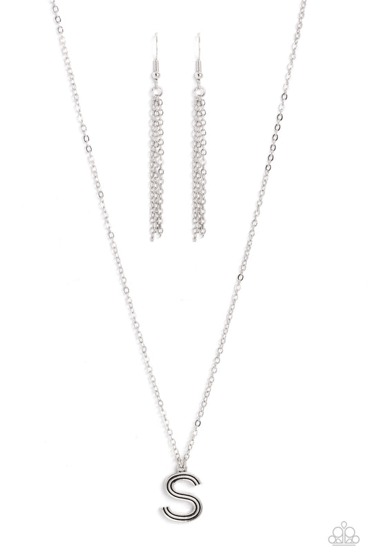 Paparazzi Leave Your Initials - Silver Necklace S  P2DA-SVXX-361XX