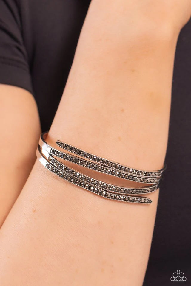 Paparazzi CURVED Lines - Silver Bracelet