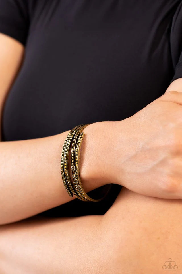 Paparazzi CURVED Lines - Brass Cuff Bracelet