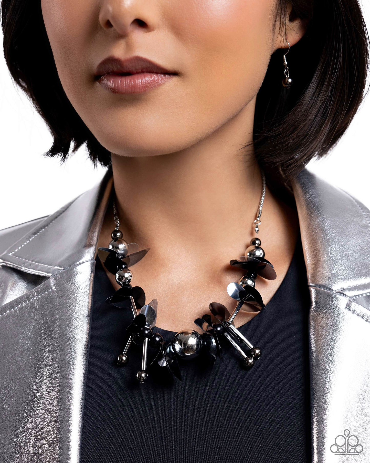 Paparazzi Streamlined Sequins- Black Necklace