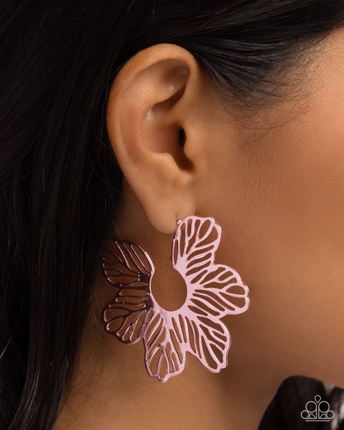 Paparazzi Floral Fame - Pink Post Earring  P5HO-PKXX-085XX