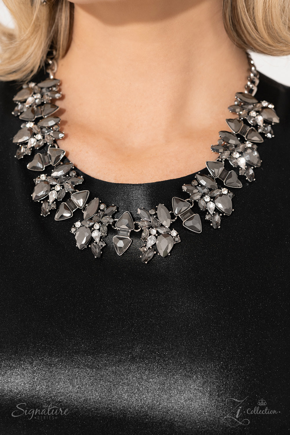 Paparazzi The J.J.-Silver Necklace Z2303