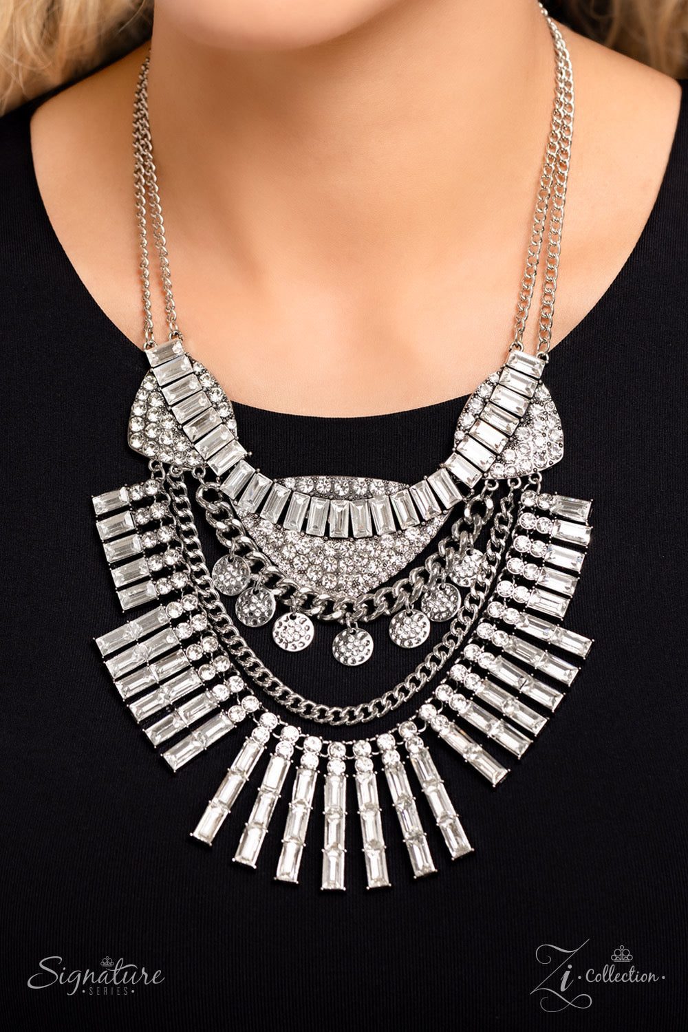 Paparazzi The Nedra-Silver Necklace Z2302