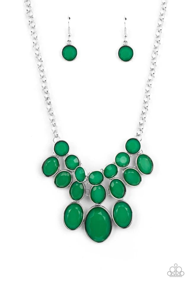 Paparazzi Necklace ~ Delectable Daydream - Green