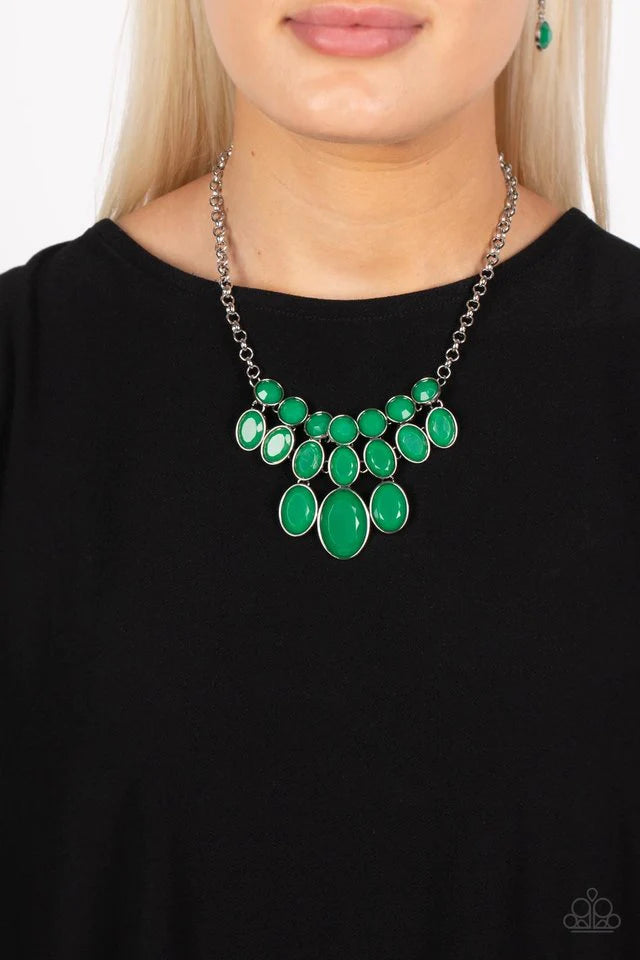 Paparazzi Necklace ~ Delectable Daydream - Green