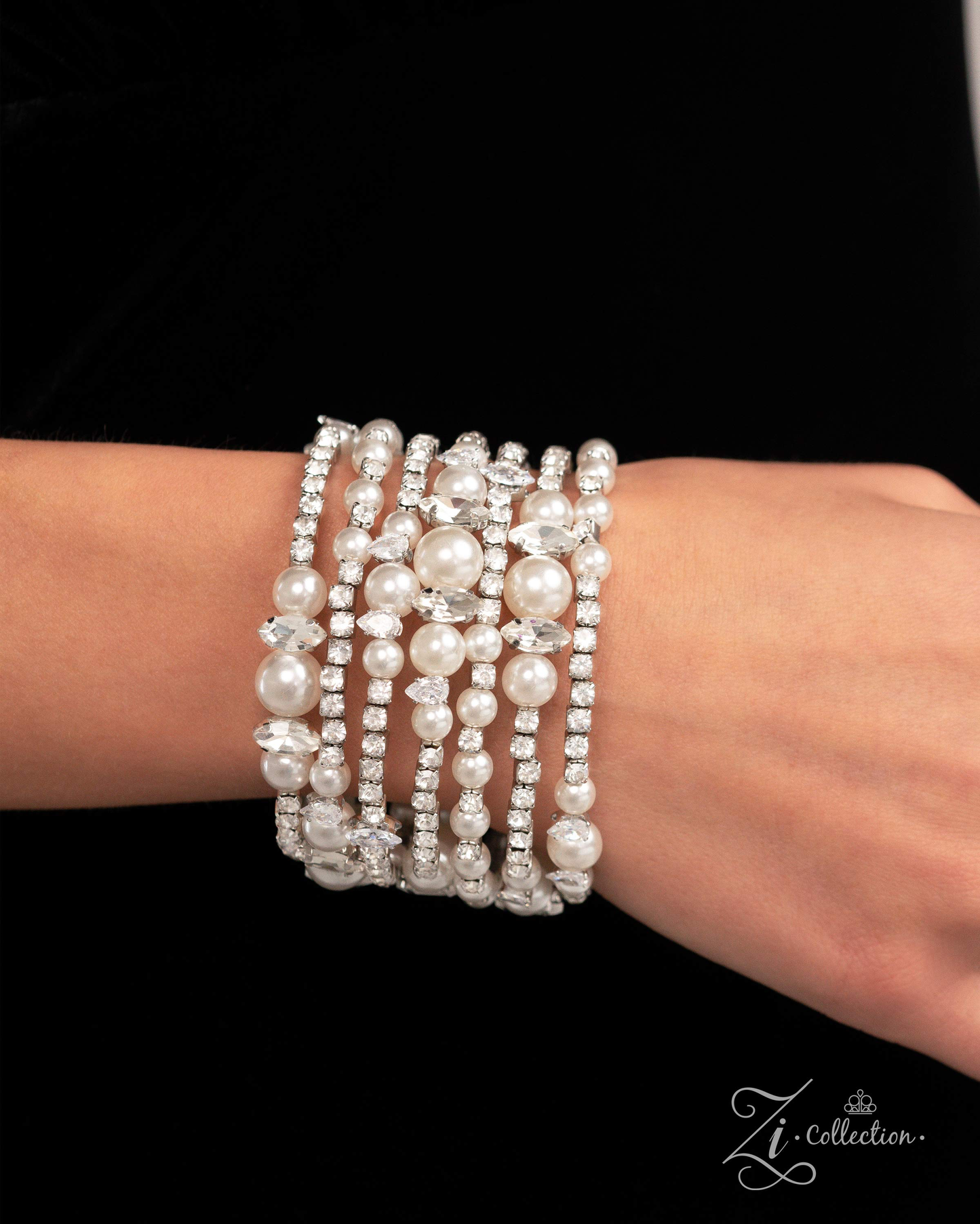 Paparazzi Sentimental Value - White Zi Bracelet Z2422