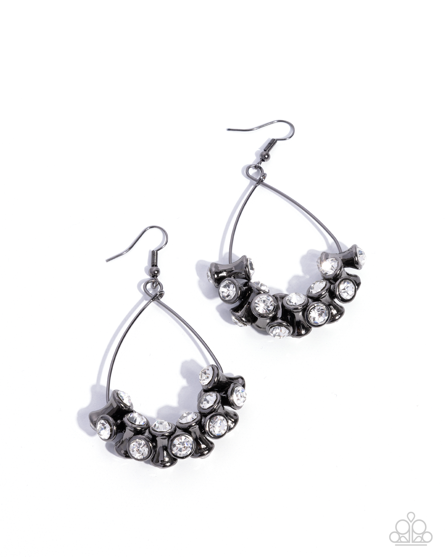 Paparazzi Courageous Chandelier - Black Earring P5ST-BKXX-081XX