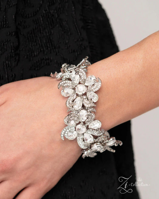 Paparazzi ZI Bracelet ~ Indulgent Ideal - White