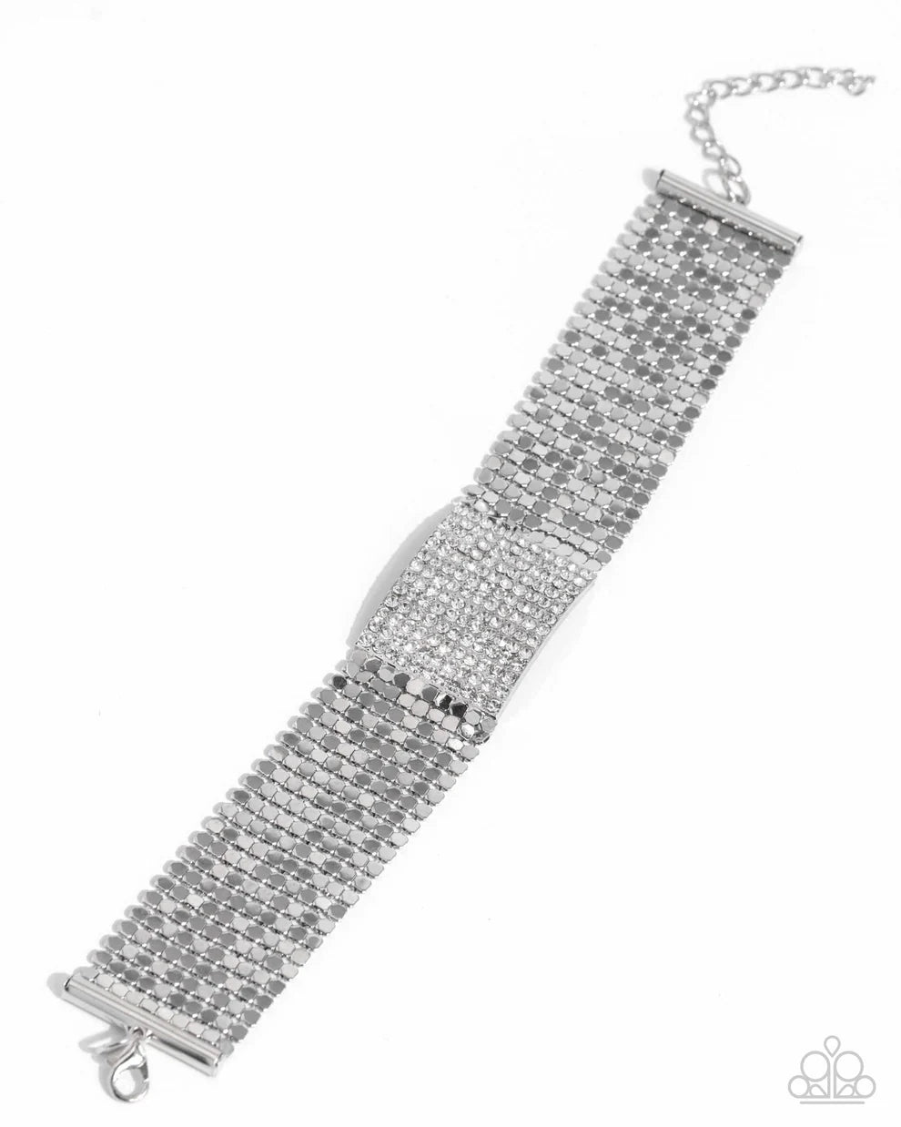 Paparazzi  Disco Dame - White Bracelet