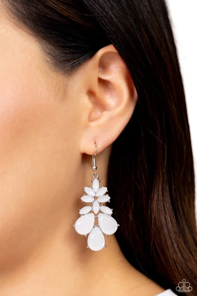 Paparazzi Fashionista Fiesta - White Earring