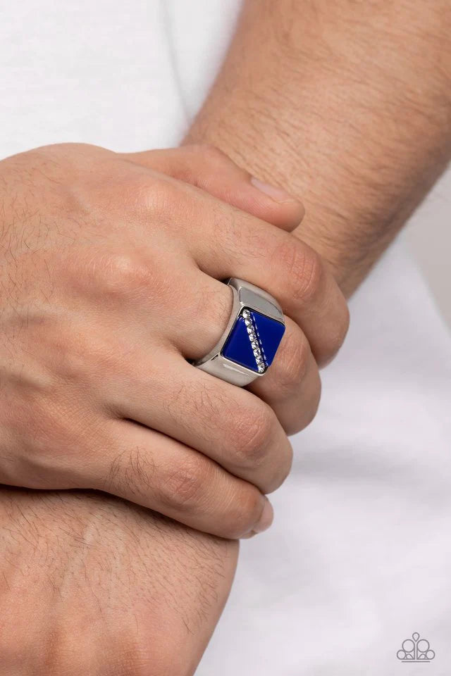 Paparazzi Ring ~ Diagonally Dominant - Blue