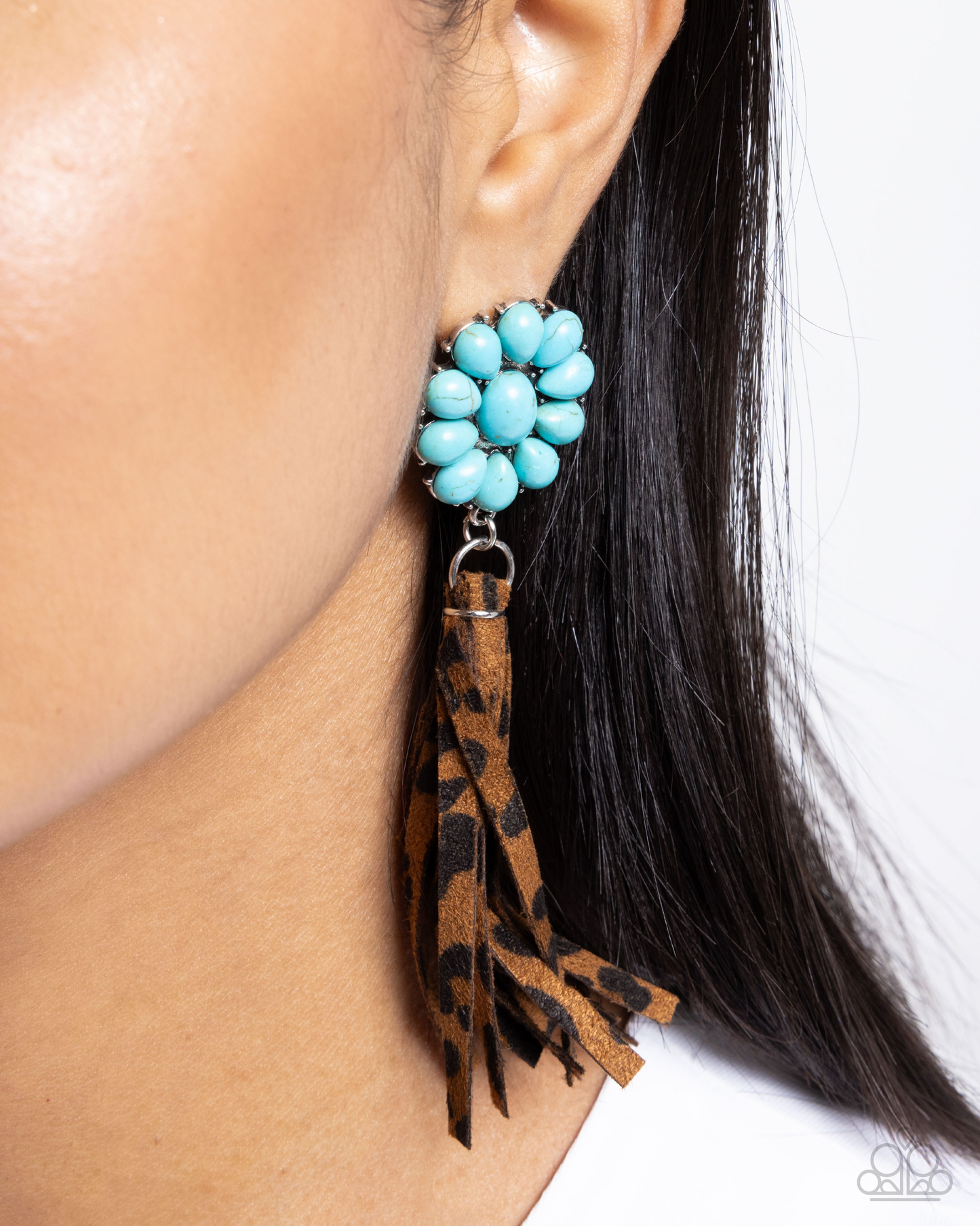 Paparazzi Hometown Hero - Blue Post Earring P5PO-BLXX-203XX