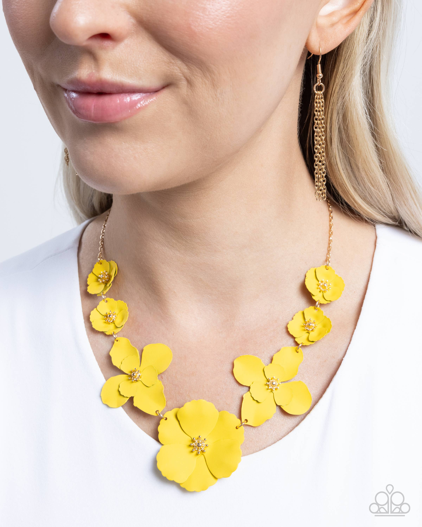 Paparazzi Arranged Aria-Yellow Necklace