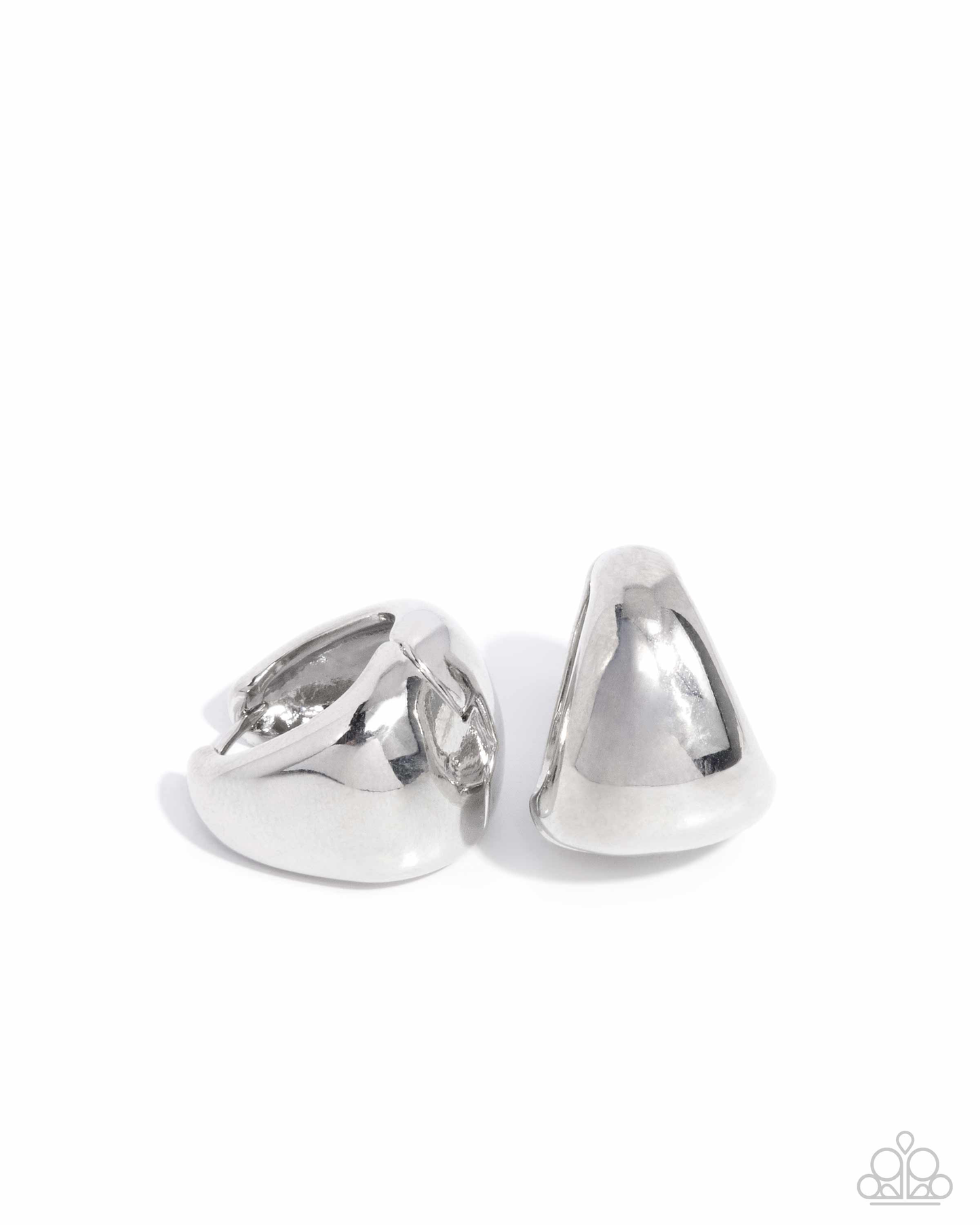 Paparazzi Thick as Thieves - Silver  Hinge Earring P5HO-SVXX-431XX