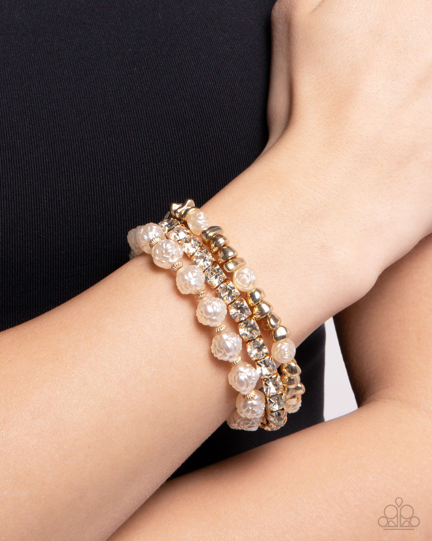 Paparazzi Fair Florals - Gold Bracelet P9RE-GDXX-426XX