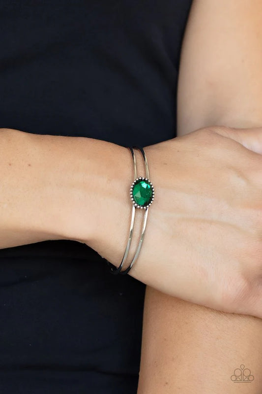 Paparazzi Bracelet ~ Magnificently Mesmerized - Green