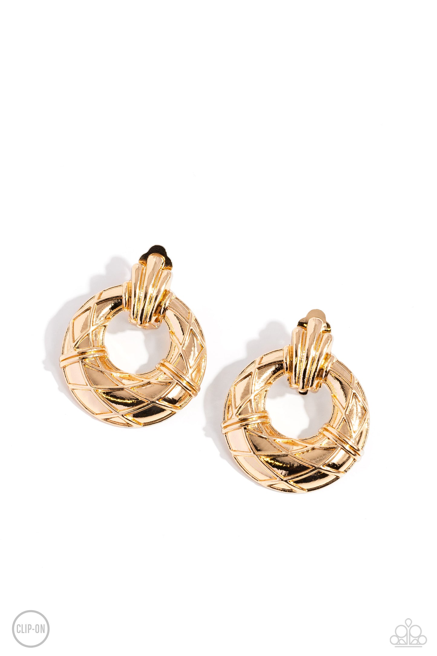 Paparazzi Metro Voyage - Gold Clip Earring P5CO-GDXX-078XX