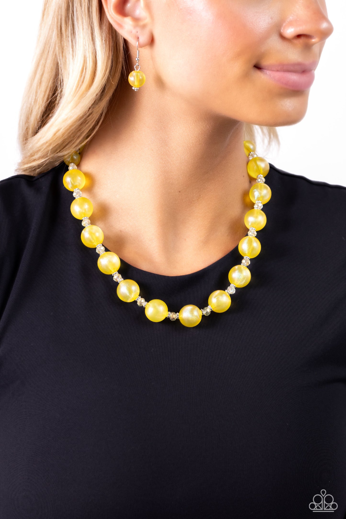 Paparazzi Timelessly Tantalizing - Yellow Necklace P2WH-YWXX-295XX