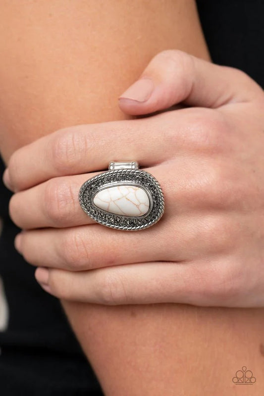 Paparazzi Ring ~ Downtown Desertscape - White