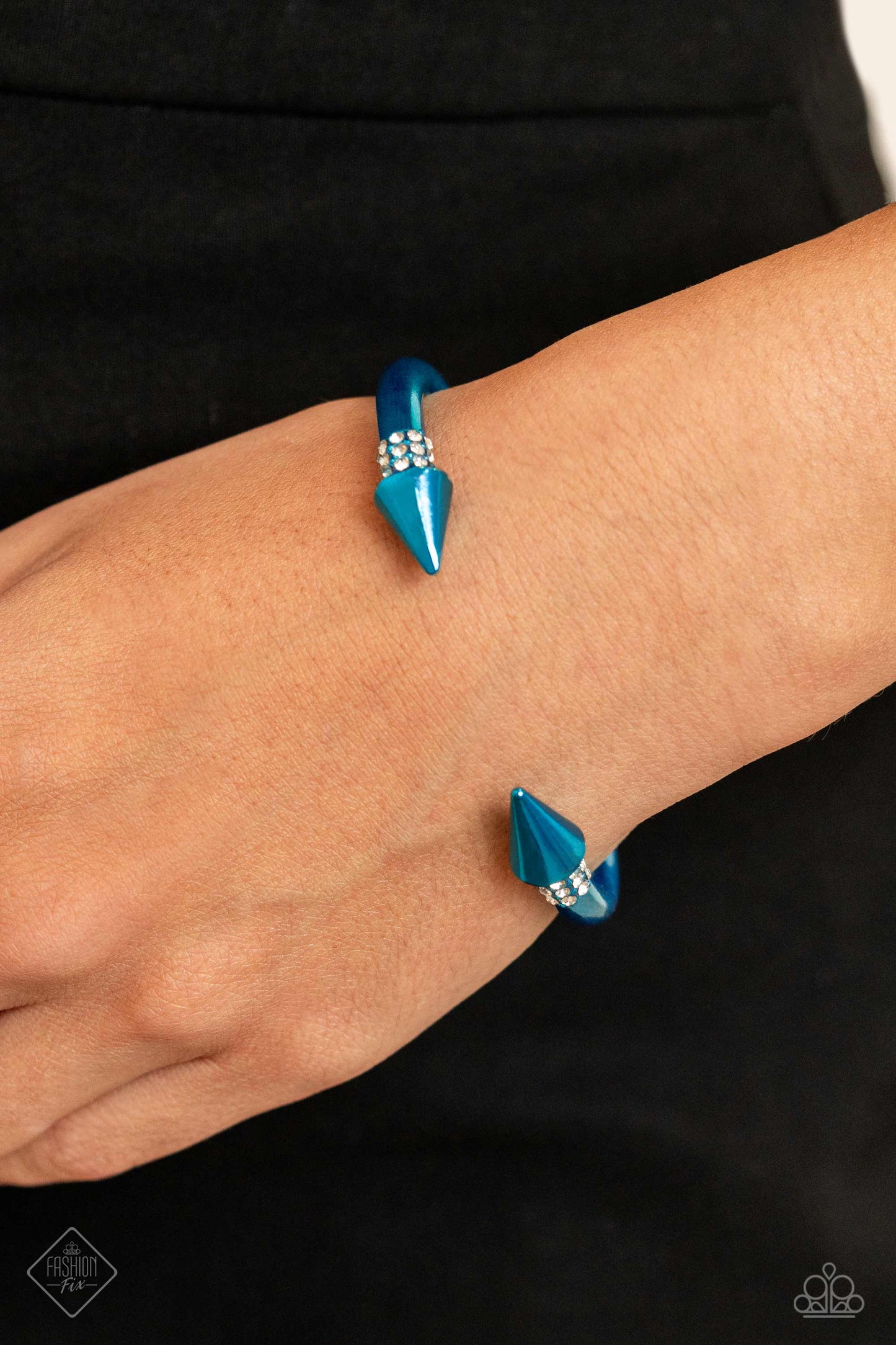 Paparazzi Punky Plot Twist - Blue Bracelet Item #P9ED-BLXX-047SF