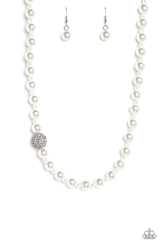 Paparazzi Countess Chic - White Necklace