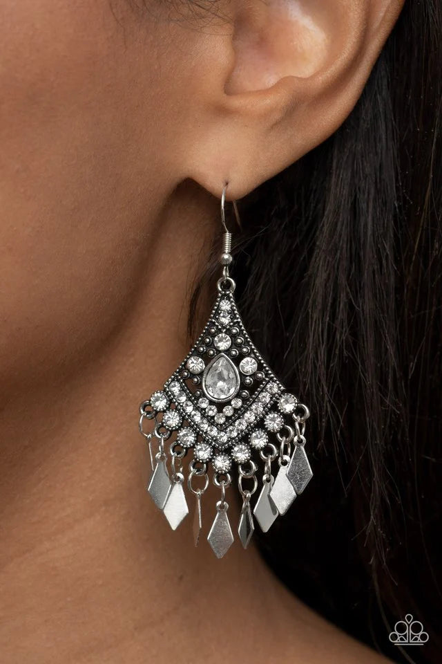 Paparazzi Indie Iridescence - White Earring