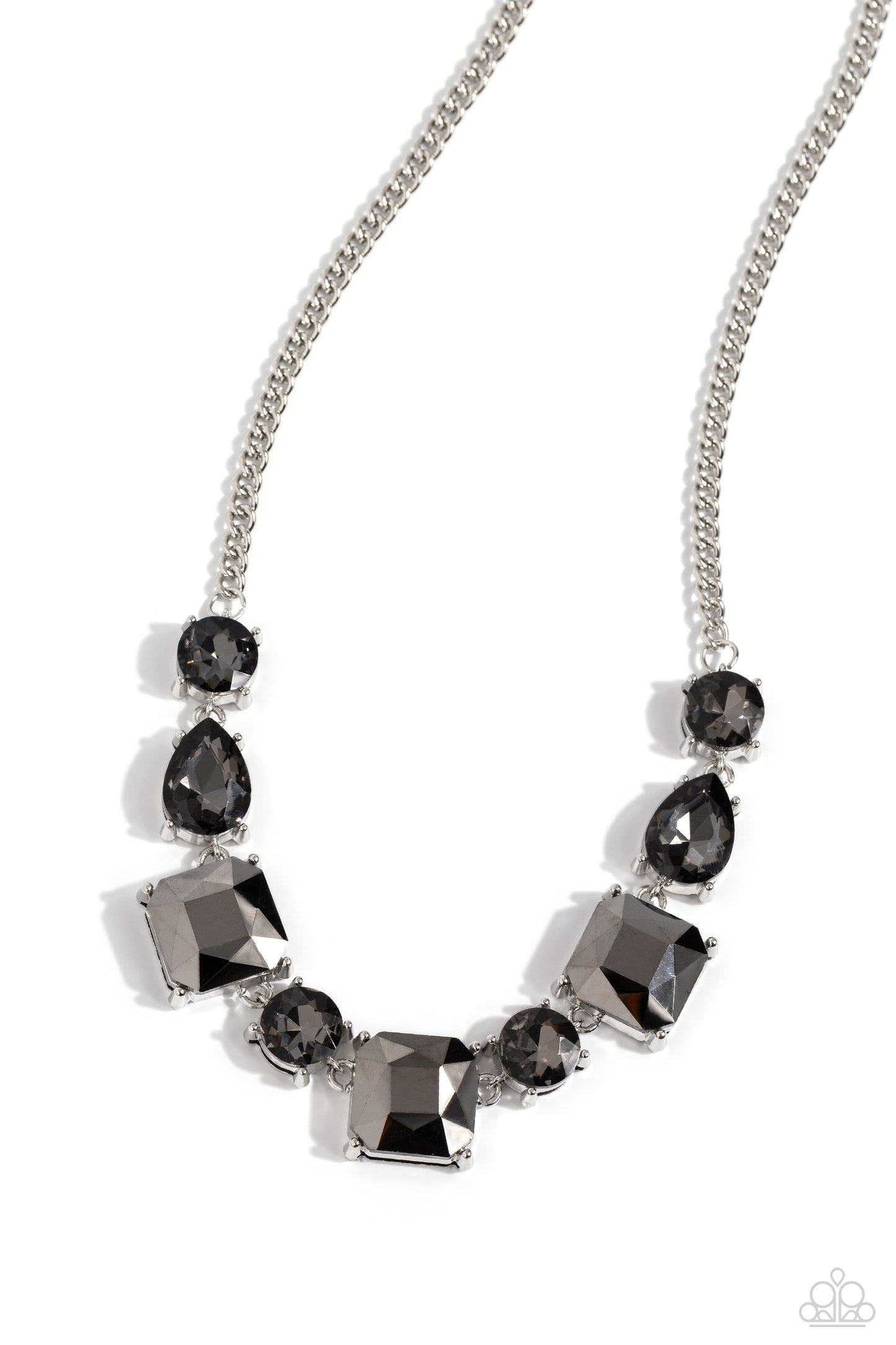 Paparazzi Elevated Edge - Silver Necklace P2RE-SVXX-467XX