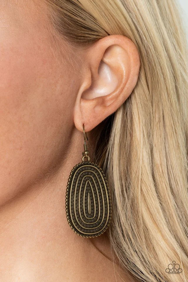 Paparazzi Desert Climate - Brass Earring