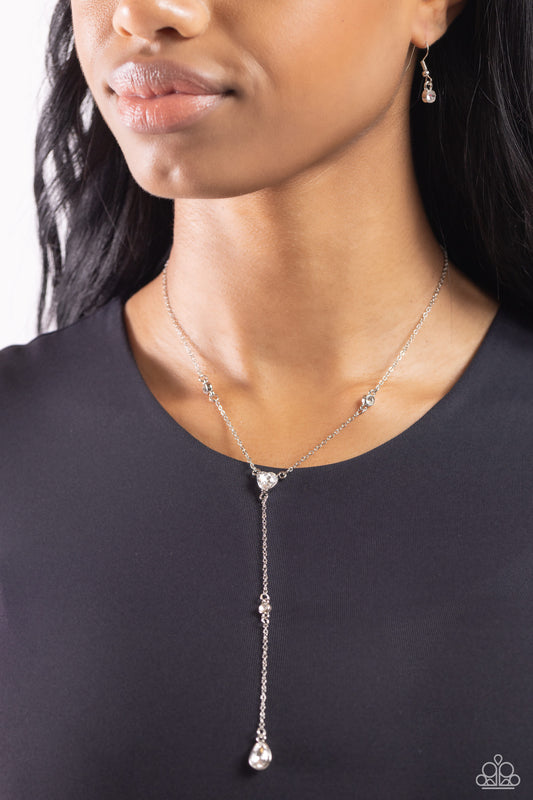 Paparazzi Lavish Lariat - White Necklace P2RE-WTXX-660XX