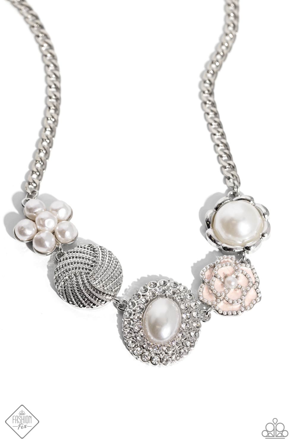 Paparazzi  Sophisticated Style - White Necklace Item #P2ST-WTXX-146TI