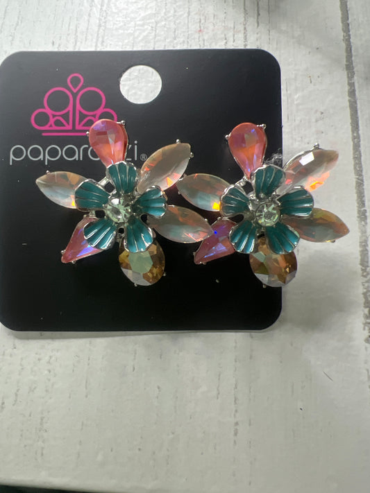 Paparazzi Hampton Habit-Multi Earring