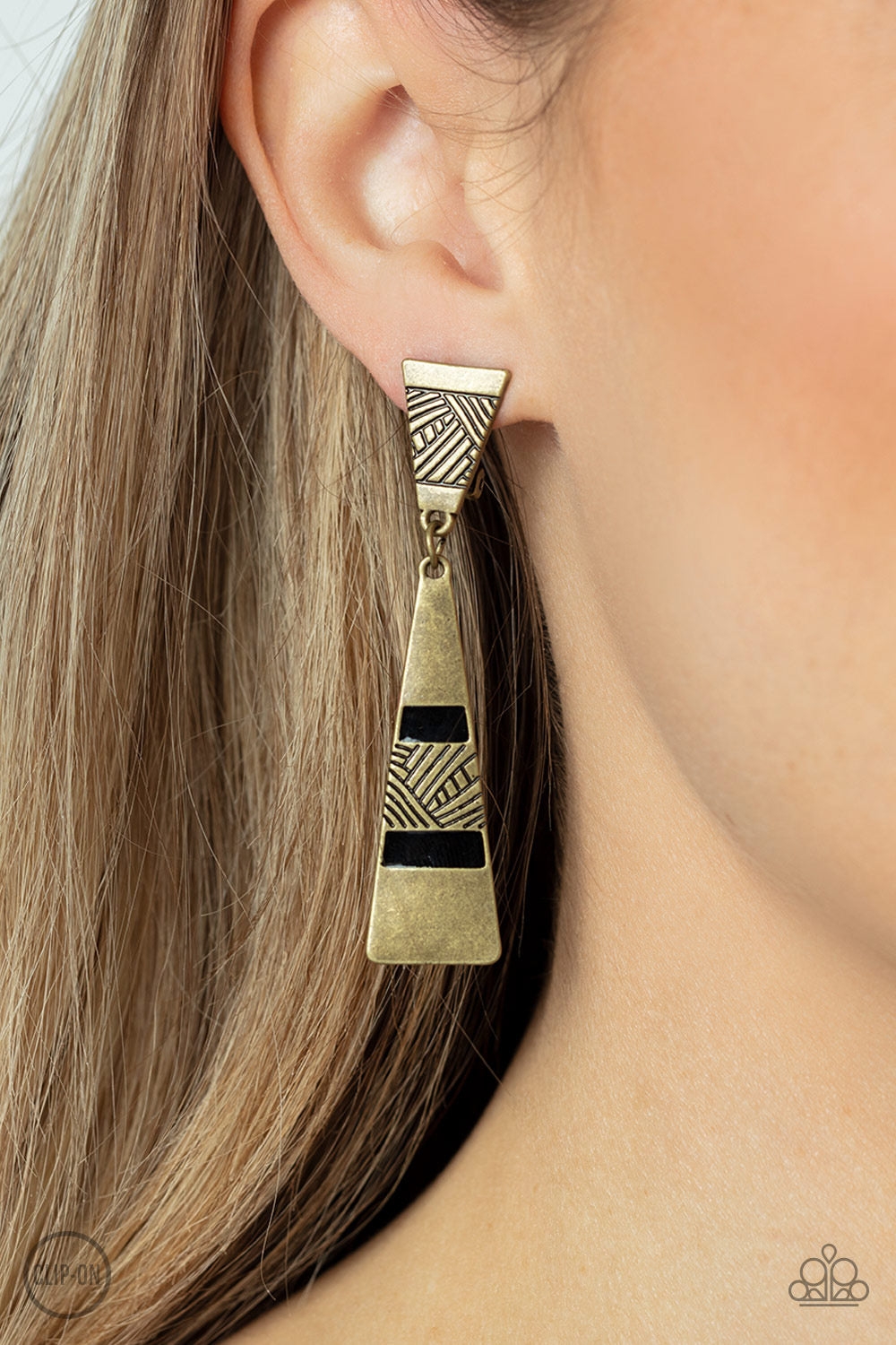 Paparazzi Safari Seeker - Brass Clip On Earring P5CO-BRXX-027XX