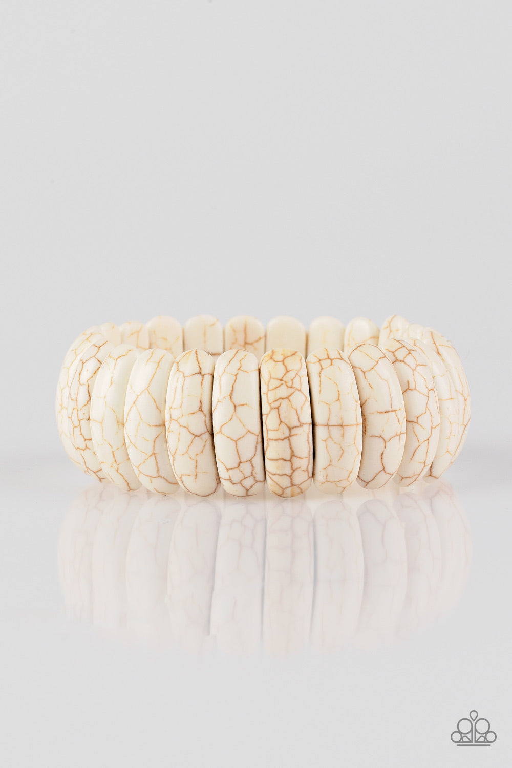 Paparazzi Peacefully Primal-White Bracelet