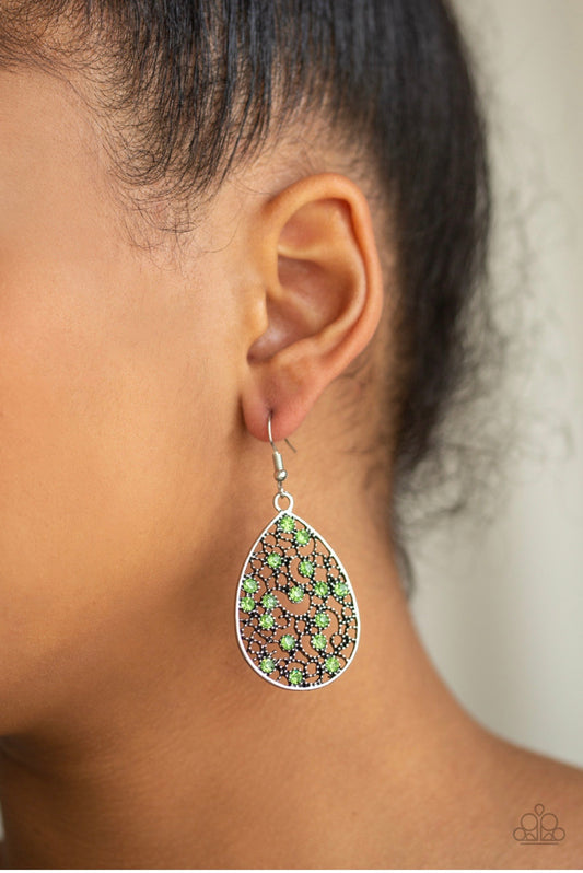 Paparazzi Dazzling Dew - Green Earring