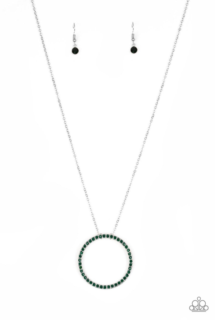 Paparazzi Center Of Attention-Green Necklace