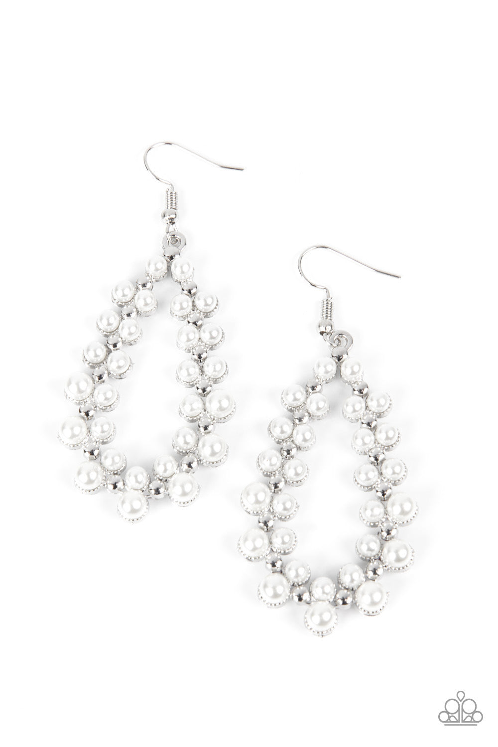 Paparazzi Absolutely Ageless - White  Earring P5RE-WTXX-542XX