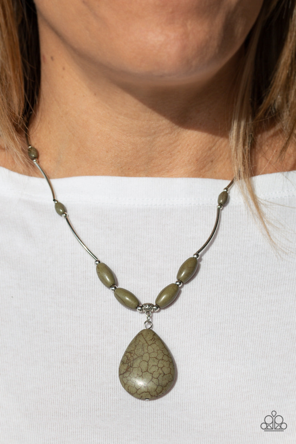 Paparazzi Explore The Elements-Green Necklace