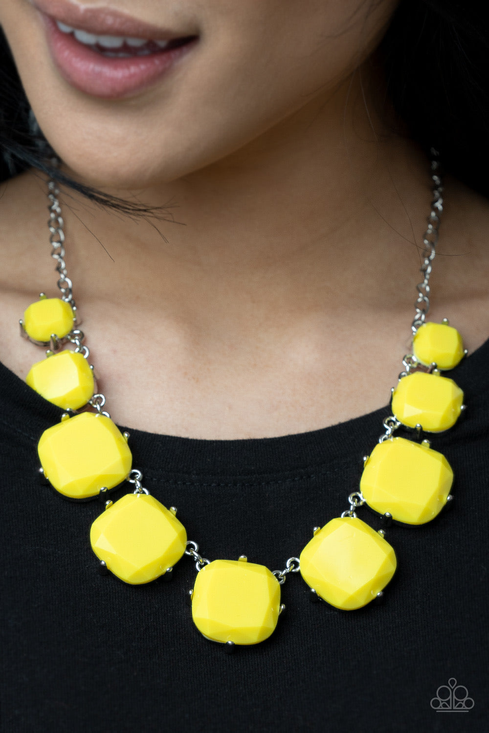 Prismatic Prima Donna - Yellow  Necklace P2ST-YWXX-076XX