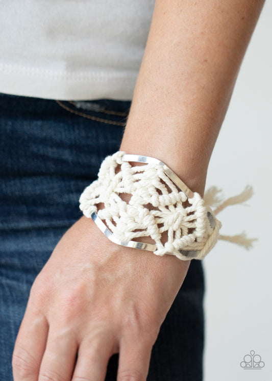 Paparazzi Macrame Mode- White Bracelet