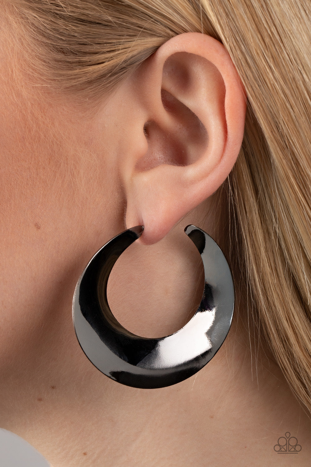 Paparazzi Power Curves - Black Hoops Earring P5HO-BKXX-239XX