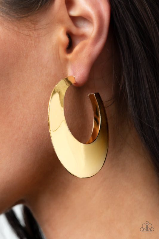 Paparazzi Going OVAL-board - Gold hoops Earring