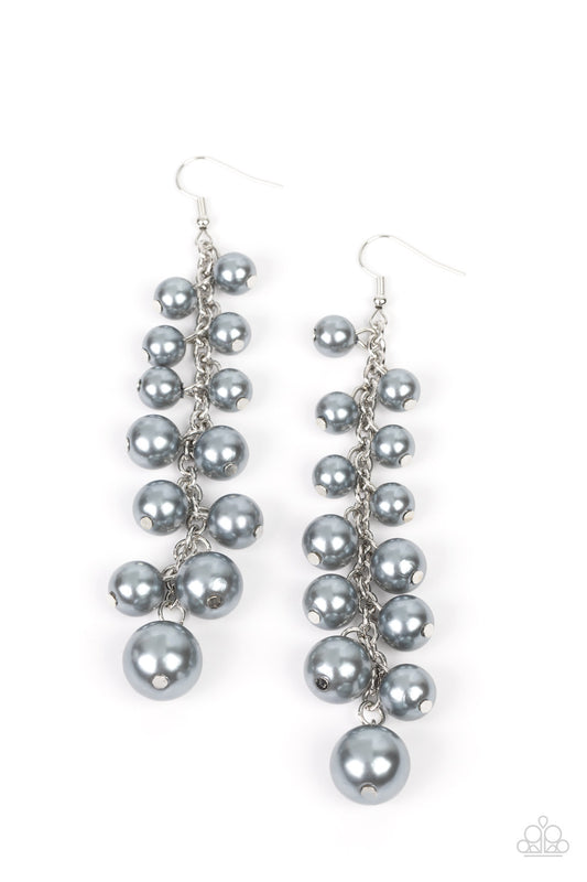 Paparazzi Atlantic Affair - Silver  Pearl Earring P5RE-SVXX-350XX