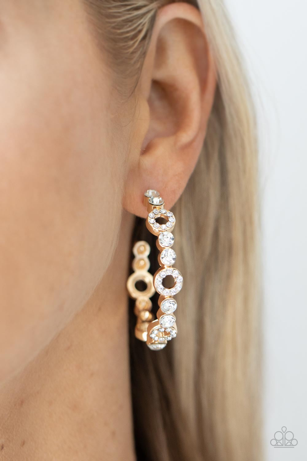 Paparazzi Swoon-Worthy Sparkle - Gold  Post Earring P5HO-GDXX-199XX