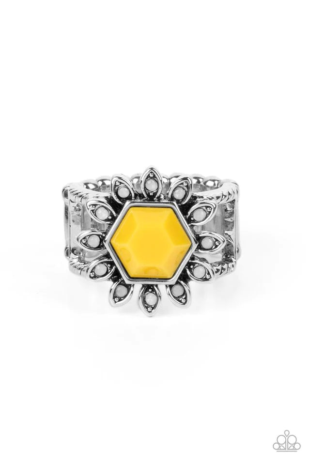 Paparazzi Wonderfully Wallflower - Yellow Ring