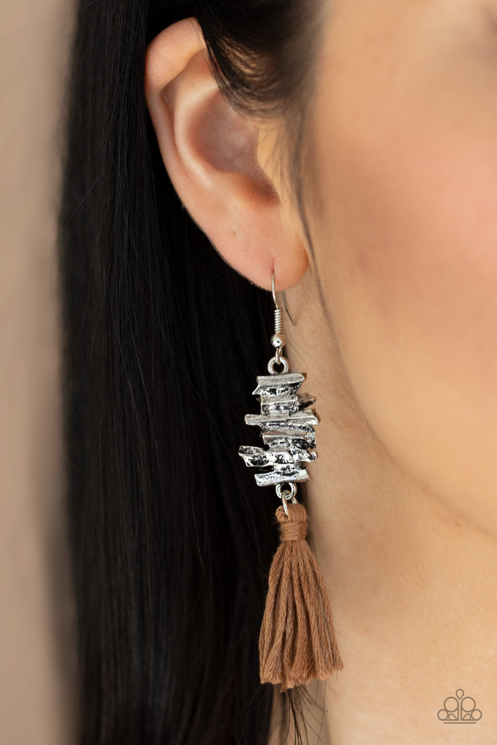 Paparazzi Tiki Tassel - Brown Earring P5SE-BNXX-106XX