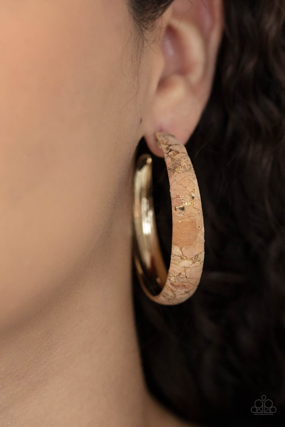 Paparazzi A CORK In The Road - Gold Earring  EarringsP5HO-GDXX-182XX